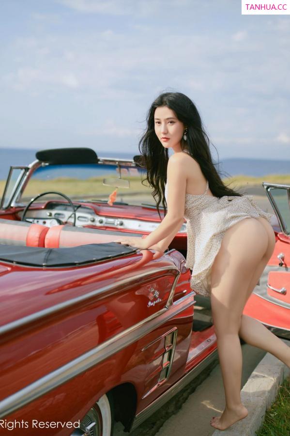 汤曼玲 玛鲁娜 [XIUREN]高清写真图 2019.04.08 Manuela玛鲁娜第24张图片